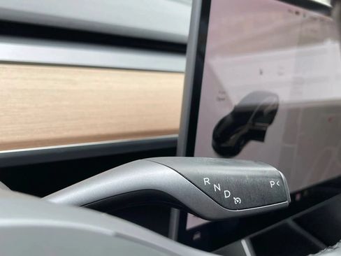 Used 2019 Tesla Model 3 Standard Range Plus RWD image 40