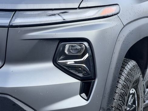 New 2026 Chevrolet Silverado EV Trail Boss w/ Premium Package AWD/4WD image 19