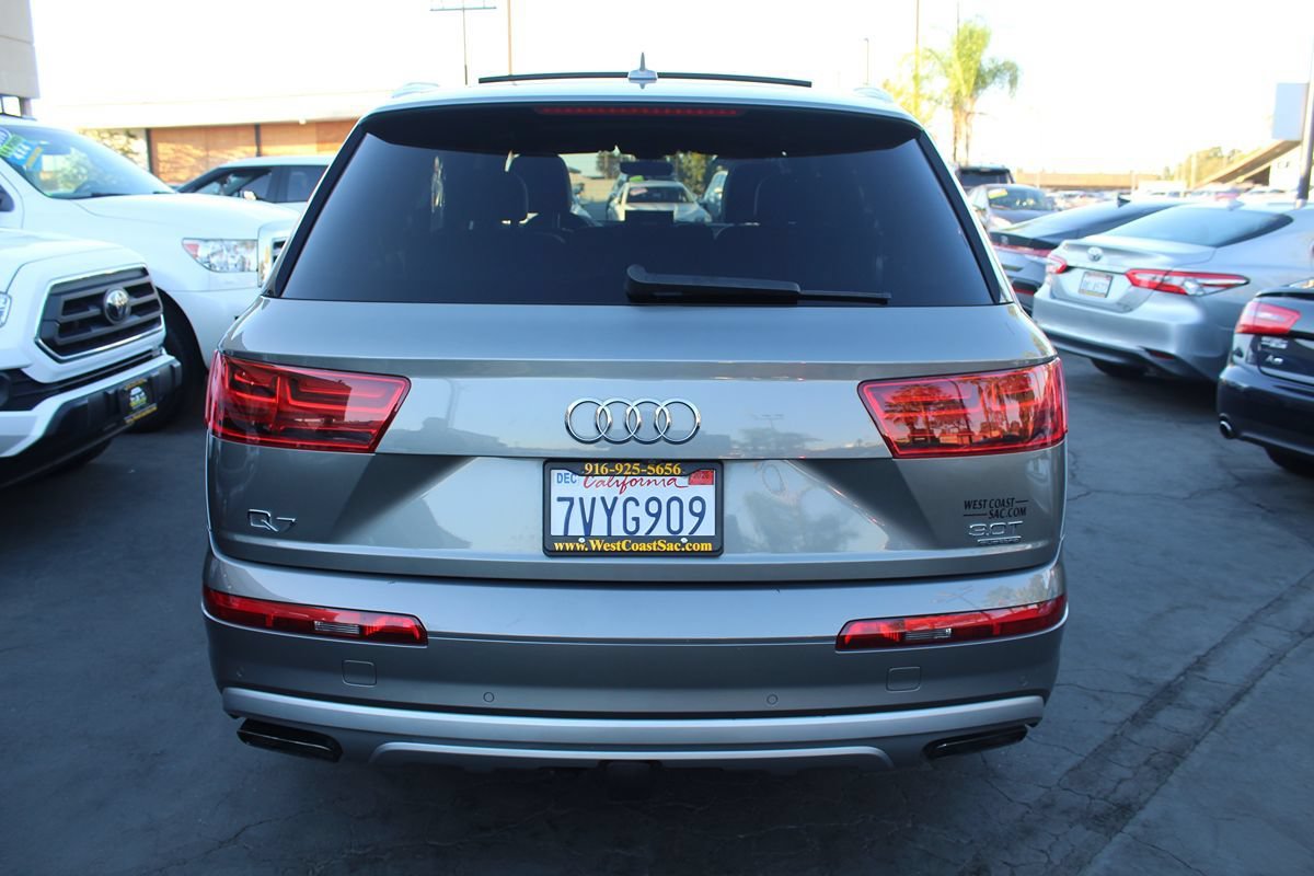 Used 2017 Audi Q7 3.0T Premium Plus AWD/4WD image 6