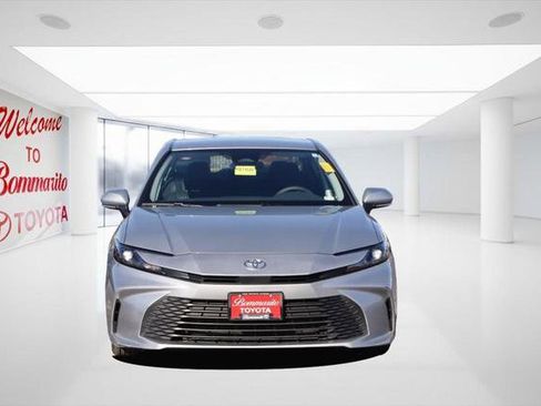 Certified 2025 Toyota Camry LE image 4