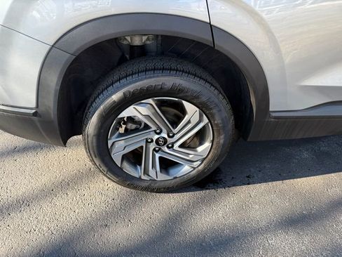 Used 2023 Hyundai Santa Fe SEL image 25