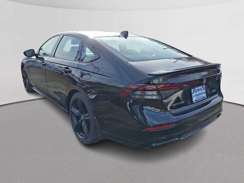 Used 2024 Honda Accord Sport image 7