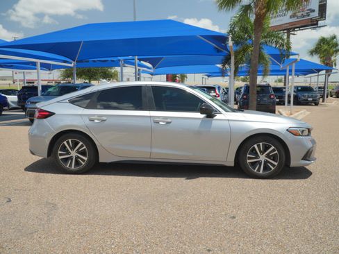 Used 2024 Honda Civic LX image 4