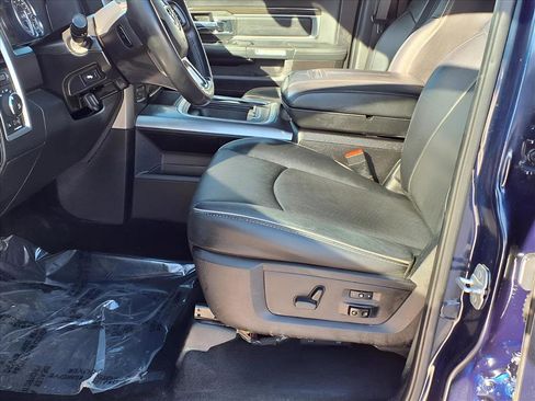 Used 2016 RAM 1500 Limited image 15