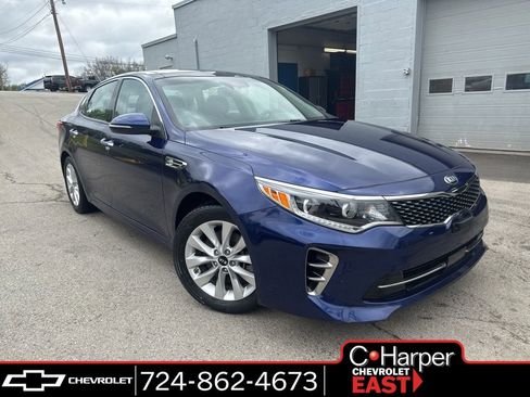 Used 2017 Kia Optima EX w/ Premium Package image 1