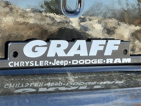 Certified 2022 Jeep Compass Limited image 48