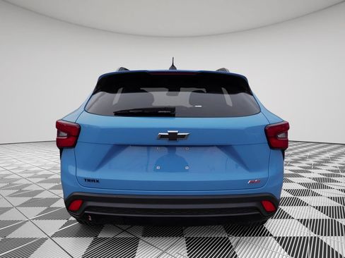 Certified 2024 Chevrolet Trax RS FWD image 6