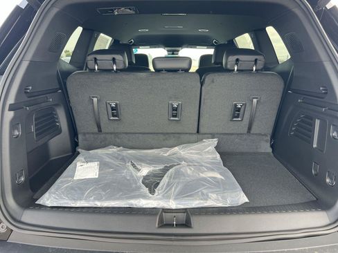 New 2026 GMC Acadia Elevation w/ Black Edition FWD image 27