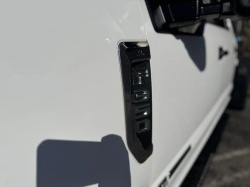 Used 2018 Ford F350 XL w/ Power Equipment Group AWD/4WD image 9