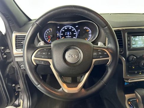 Used 2016 Jeep Grand Cherokee Laredo w/ Quick Order Package 23E image 14