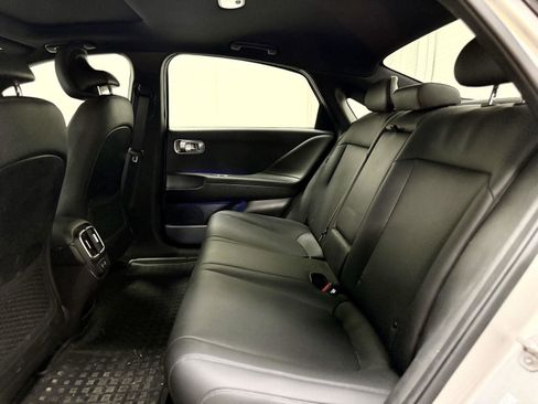 Used 2023 Hyundai Ioniq 6 Limited image 15