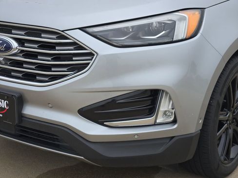 Used 2020 Ford Edge Titanium w/ Equipment Group 301A AWD/4WD image 31