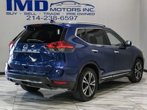 Used 2017 Nissan Rogue SL w/ SL Premium Package FWD image 11
