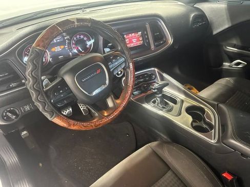 Used 2017 Dodge Challenger R/T RWD image 20
