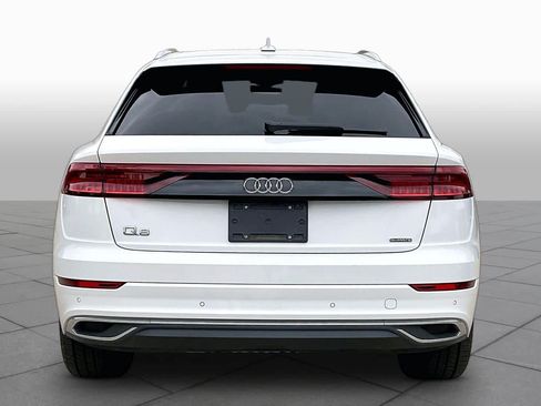 Used 2023 Audi Q8 Premium w/ Convenience Package AWD/4WD image 5