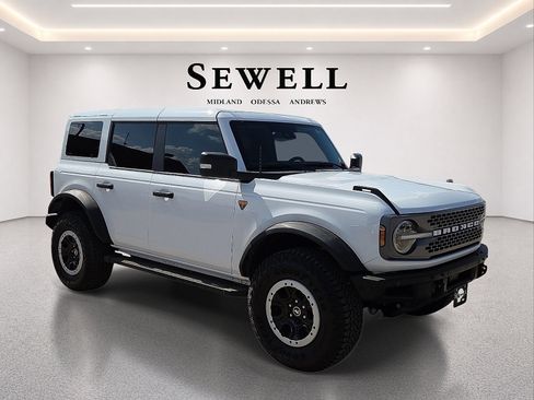 Used 2025 Ford Bronco Badlands AWD/4WD image 6