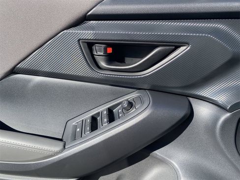 New 2025 Subaru Crosstrek 2.0i Premium image 17