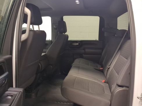 Used 2023 Chevrolet Silverado 2500 LT image 19