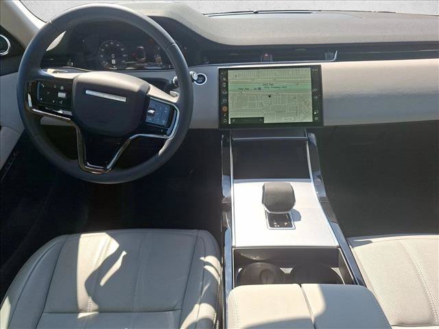 Used 2024 Land Rover Range Rover Evoque S AWD/4WD image 17