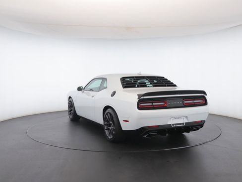 Used 2021 Dodge Challenger R/T Scat Pack image 27