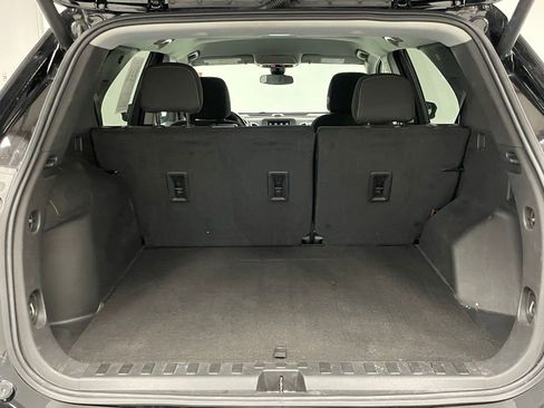 Used 2023 Chevrolet Equinox LT image 23