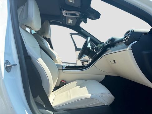 Used 2022 Mercedes-Benz C 300 Sedan w/ Exclusive Trim Package image 33