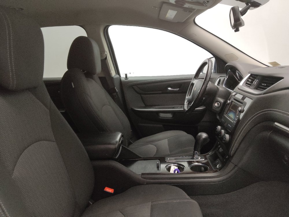 Used 2017 Chevrolet Traverse LT w/ Style and Technology Package AWD/4WD image 21