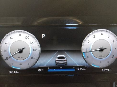 Used 2021 Hyundai Elantra SEL w/ Convenience + Premium Package FWD image 23