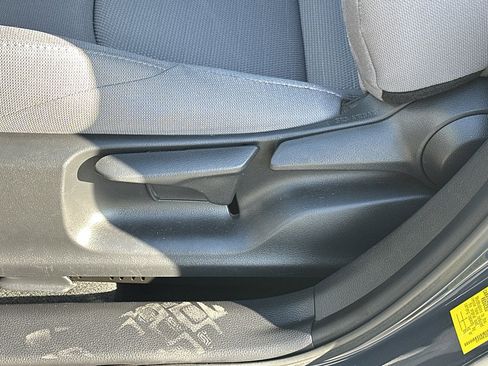 Used 2024 Toyota Corolla SE w/ SE Premium Package image 25