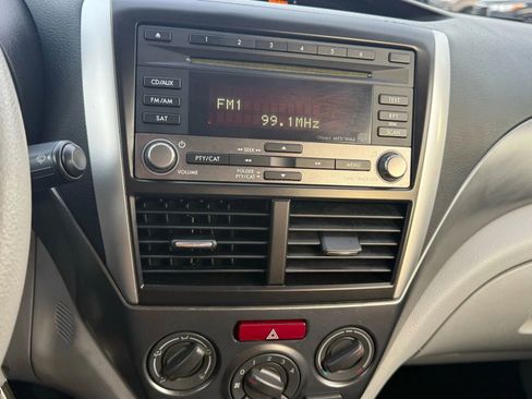 Used 2011 Subaru Forester 2.5X w/ Alloy Wheel Value Pkg image 22