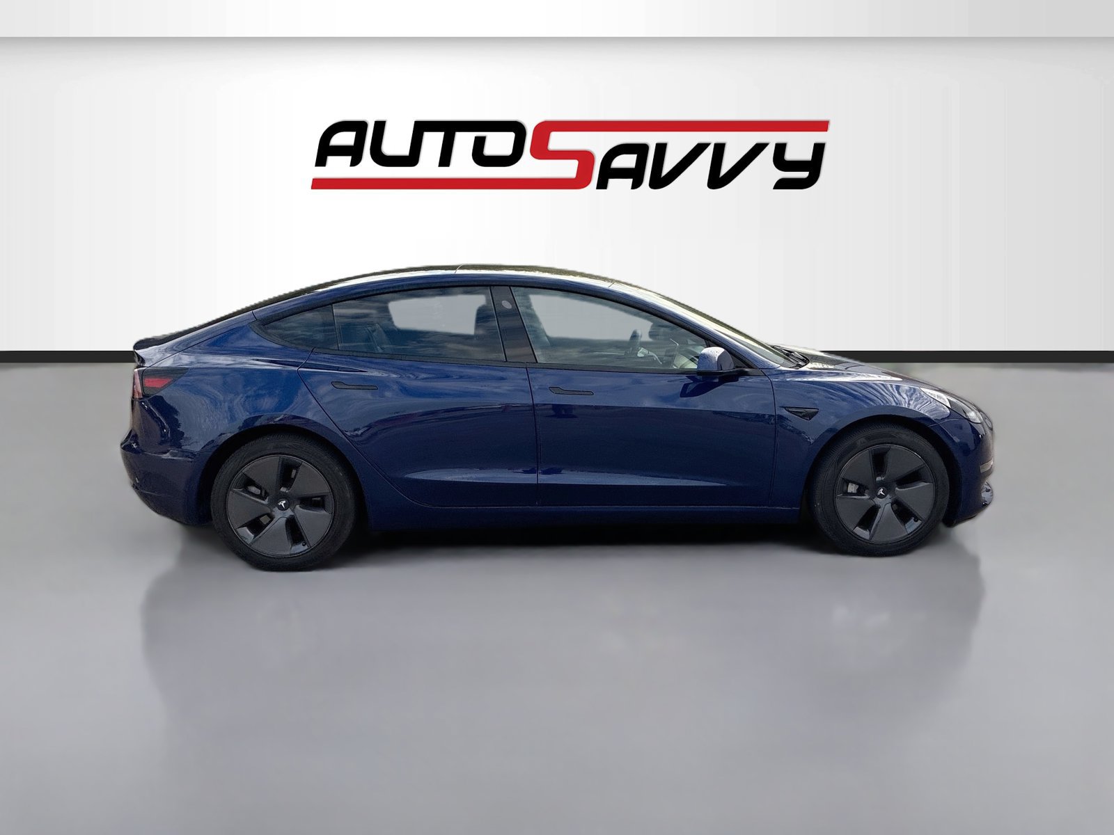 Used 2023 Tesla Model 3 Standard Range RWD image 8