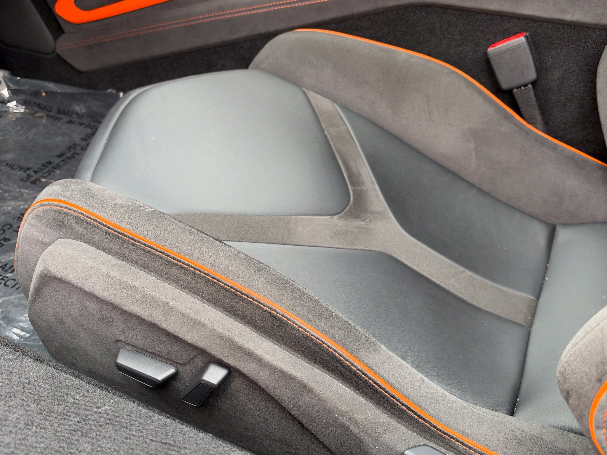 Used 2024 Lamborghini Revuelto AWD/4WD image 46