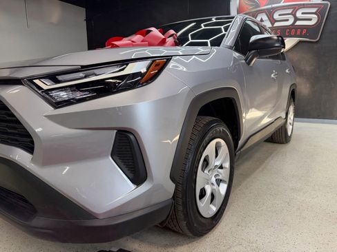 Used 2025 Toyota RAV4 LE image 4