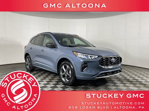 Used 2023 Ford Escape ST-Line w/ Tech Pack #1 image 1