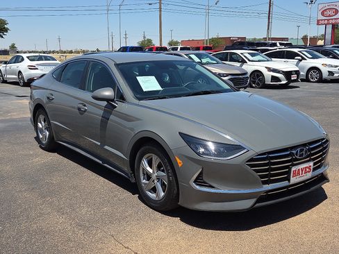 Used 2023 Hyundai Sonata SE FWD image 5
