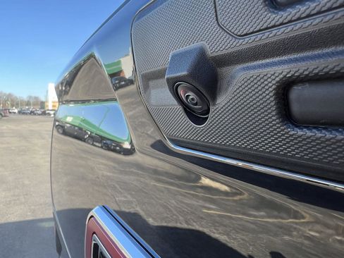 New 2026 GMC Sierra 1500 SLT w/ SLT Premium Plus Package image 8