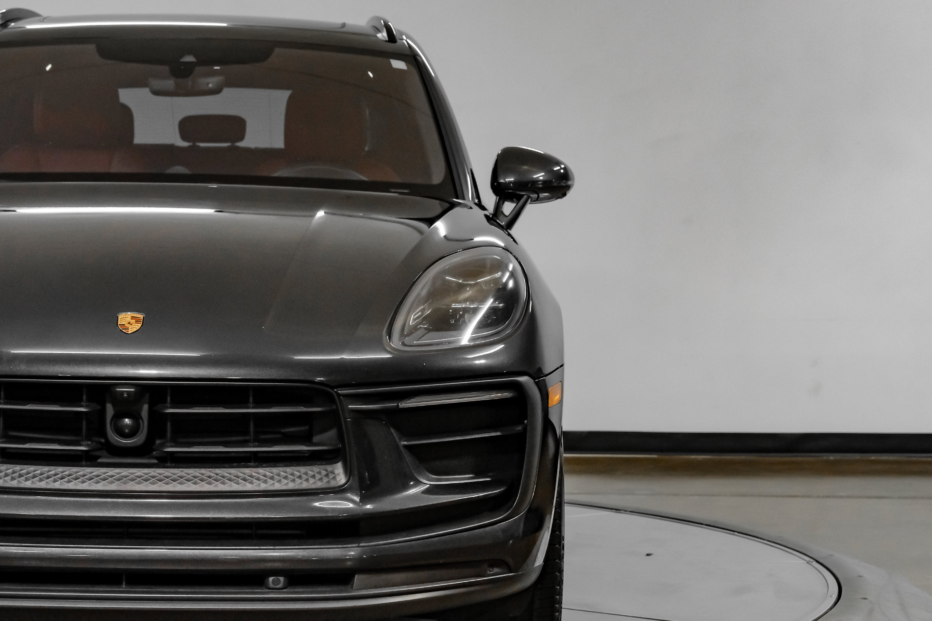 Used 2024 Porsche Macan AWD/4WD image 51