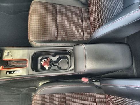 Used 2025 Nissan Kicks SR w/ Interior Electronics Package AWD/4WD image 21
