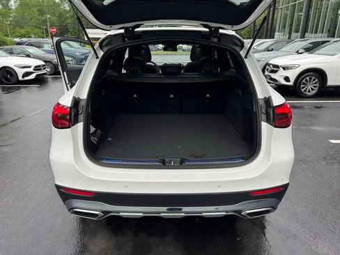 Used 2026 Mercedes-Benz GLC 300 4MATIC image 10