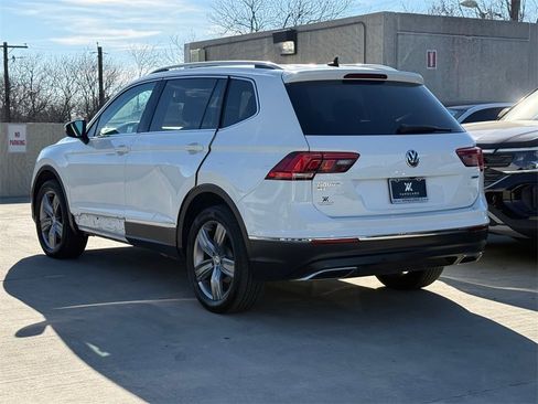 Used 2019 Volkswagen Tiguan SEL Premium image 9