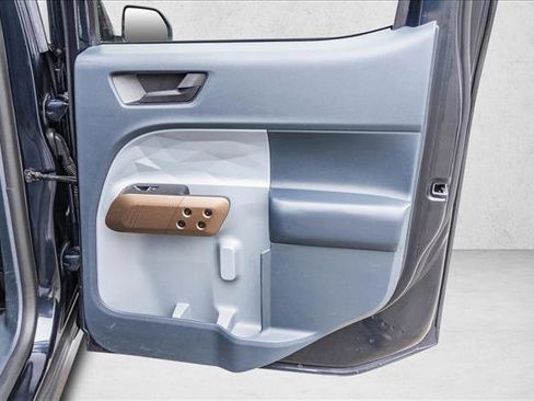 Used 2023 Ford Maverick Lariat w/ Lariat Luxury Package image 27