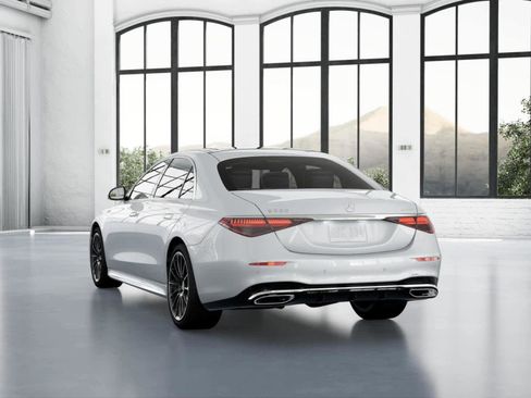 New 2026 Mercedes-Benz S 580 4MATIC Sedan image 39