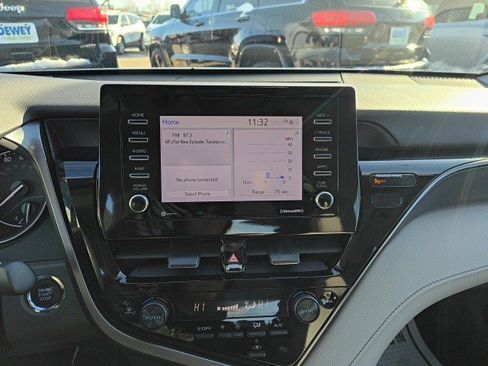 Used 2023 Toyota Camry SE image 22