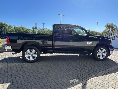 Used 2024 RAM 1500 Classic SLT AWD/4WD image 6