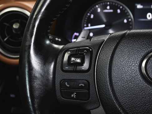 Used 2022 Lexus IS 300 AWD w/ Premium Package image 30
