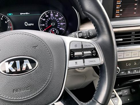 Used 2020 Kia Telluride SX w/ Towing Package FWD image 25