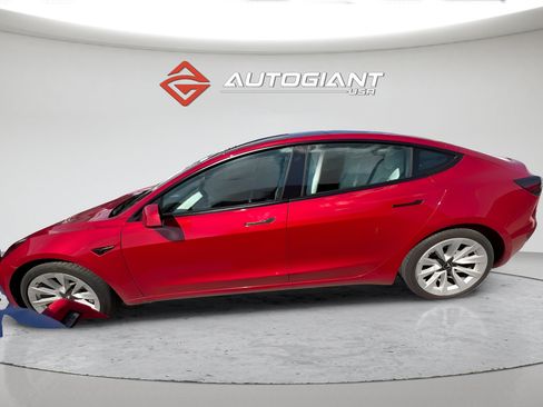 Used 2022 Tesla Model 3 Long Range AWD/4WD image 3