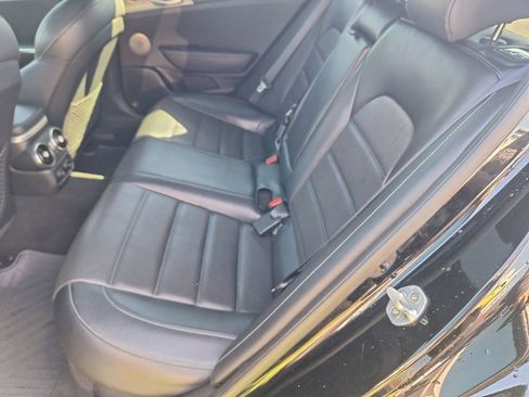 Used 2019 Kia Stinger GT2 image 23