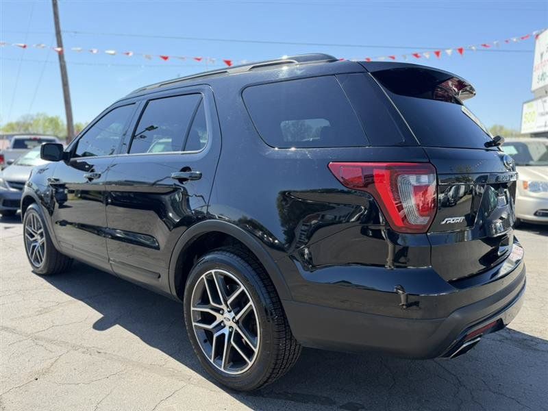 Used 2016 Ford Explorer Sport w/ Equipment Group 401A AWD/4WD image 5
