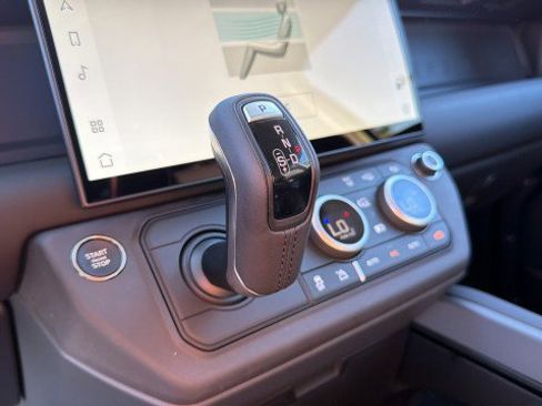 New 2026 Land Rover Defender 110 S image 24